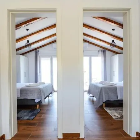 Βίλα With Amazing View And A Private Pool, Susnjar 1 Kruševo