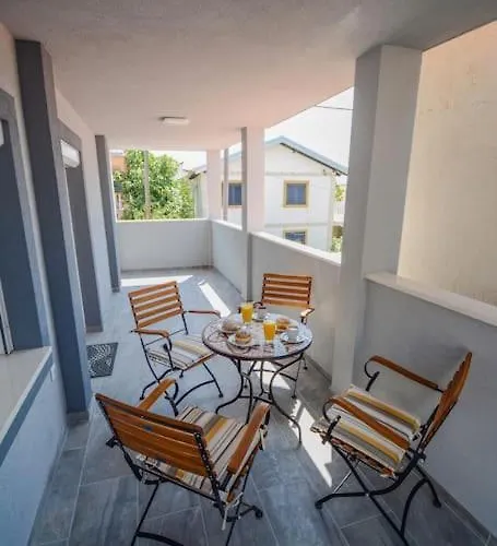 Villa With Amazing View And A Private Pool, Susnjar 1 *