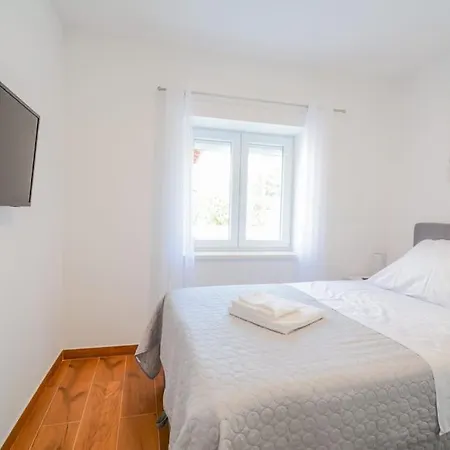 With Amazing View And A Private Pool, Susnjar 1 Krusevo (Zadar)