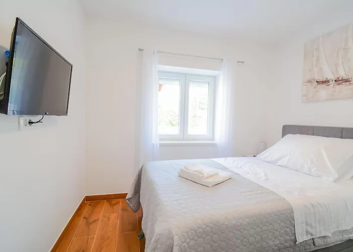 With Amazing View And A Private Pool, Susnjar 1 Krusevo (Zadar)